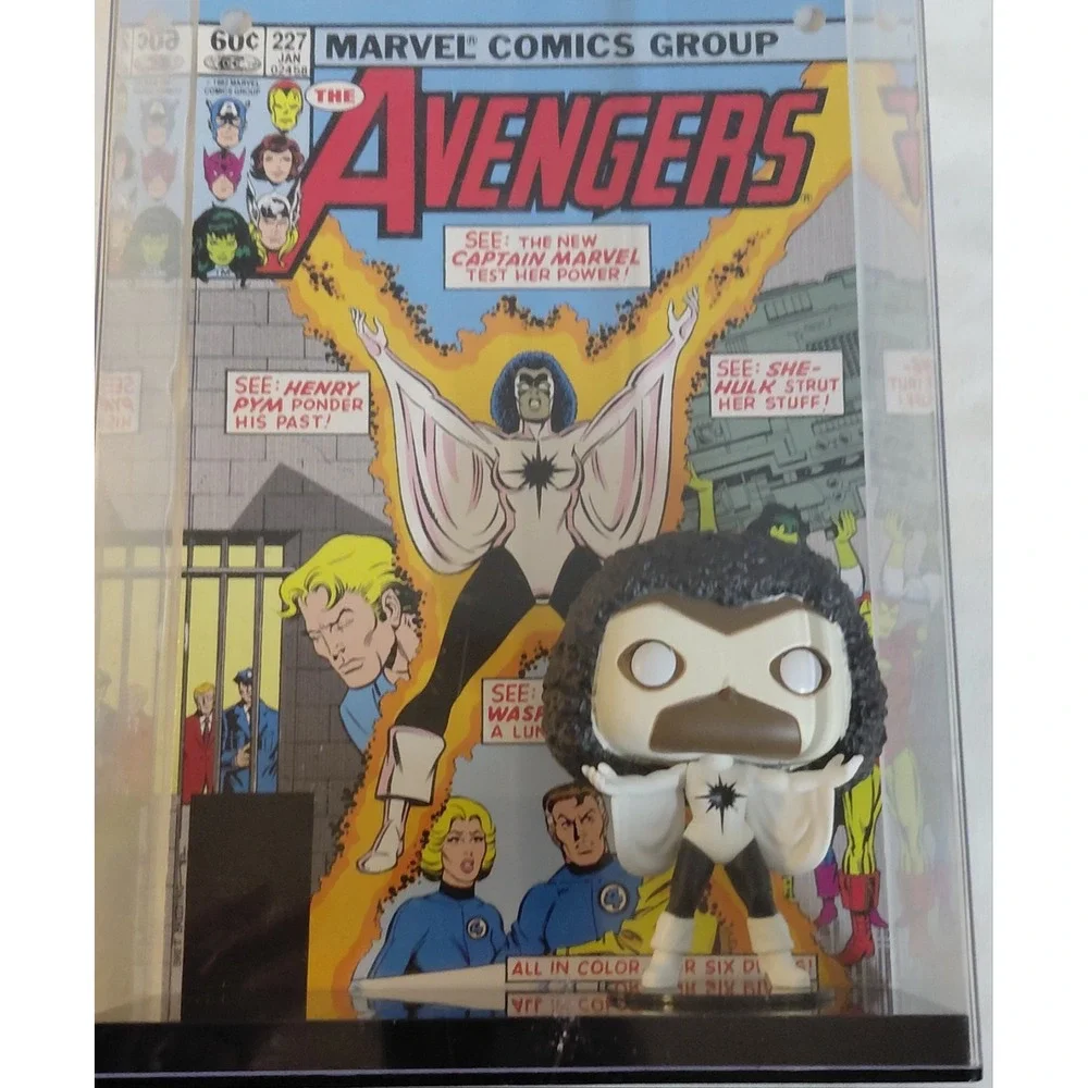 Funko Pop Comic Covers Captain Marvel Monica Rambeau Avengers #227 Exclusive